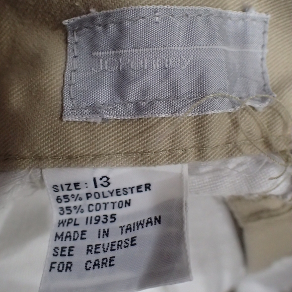 High Waisted Khaki Shorts, JC Penney - Picture 4 of 4
